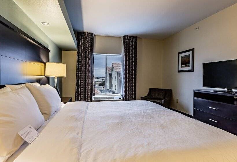 Otel Staybridge Suites Laredo, An Ihg