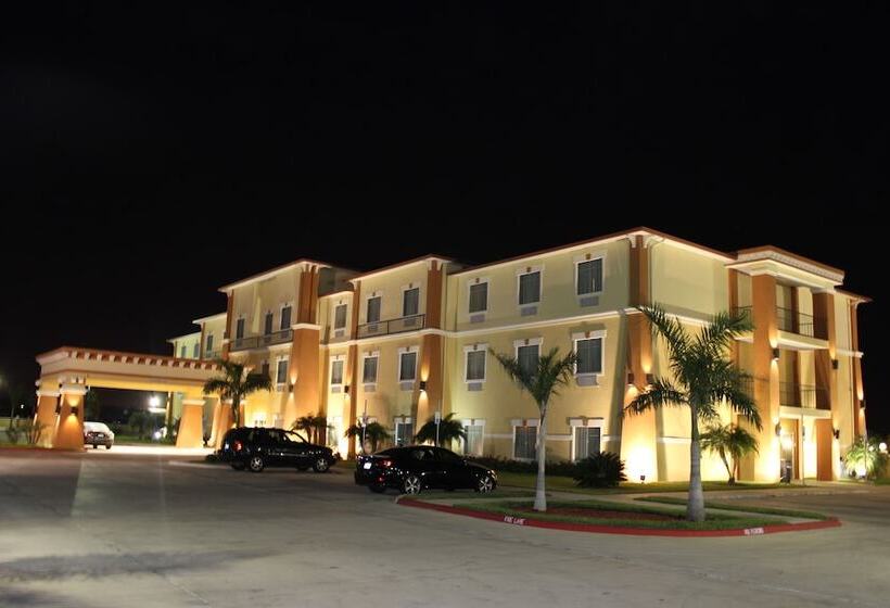 酒店 Super 8 By Wyndham Hidalgo At La Plaza Mall & Mcallen Airport