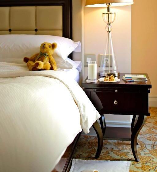 בית מלון כפרי Taj Cape Town