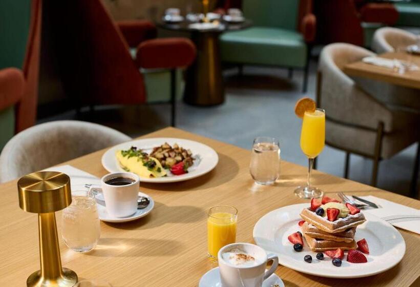 Delta Hotels By Marriott New York Times Square