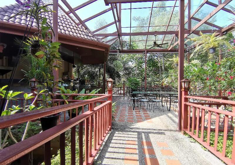 호텔 Thai Modern Resort & Spa Newly Renovated