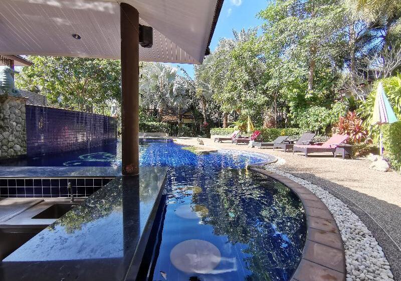 هتل Thai Modern Resort & Spa Newly Renovated
