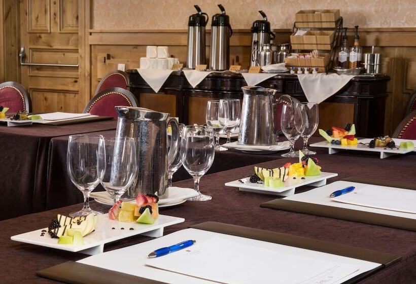 هتل The Arrabelle At Vail Square, A Rockresort