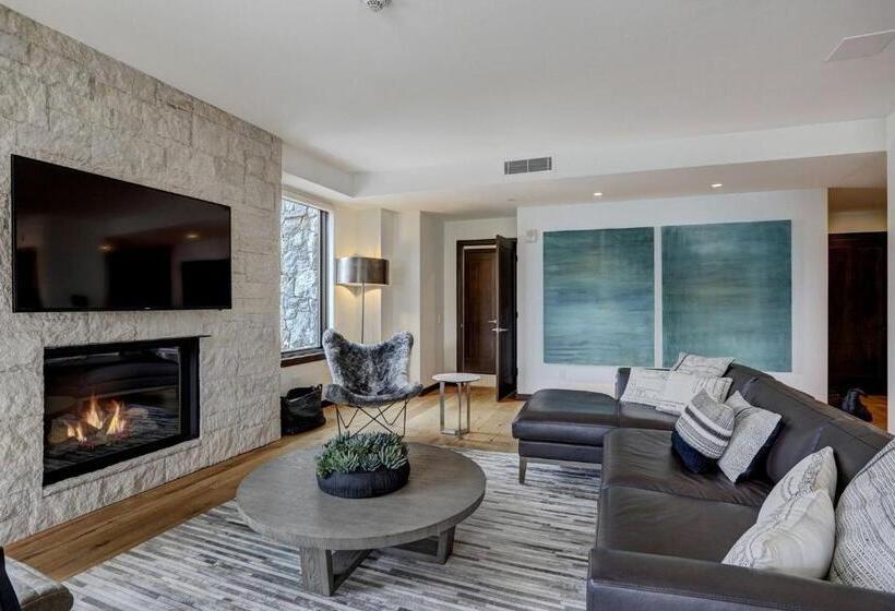 هتل The Arrabelle At Vail Square, A Rockresort