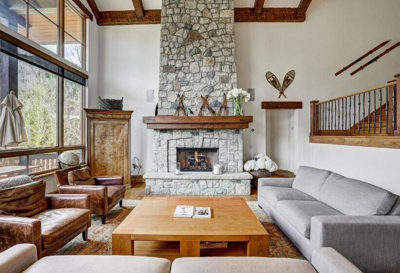 ホテル The Arrabelle At Vail Square, A Rockresort