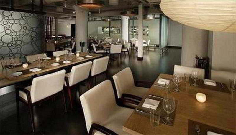 Отель The Chambers