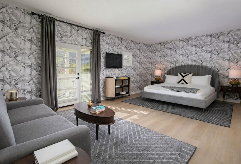 The Colony Palms Hotel And Bungalows   Adults Only