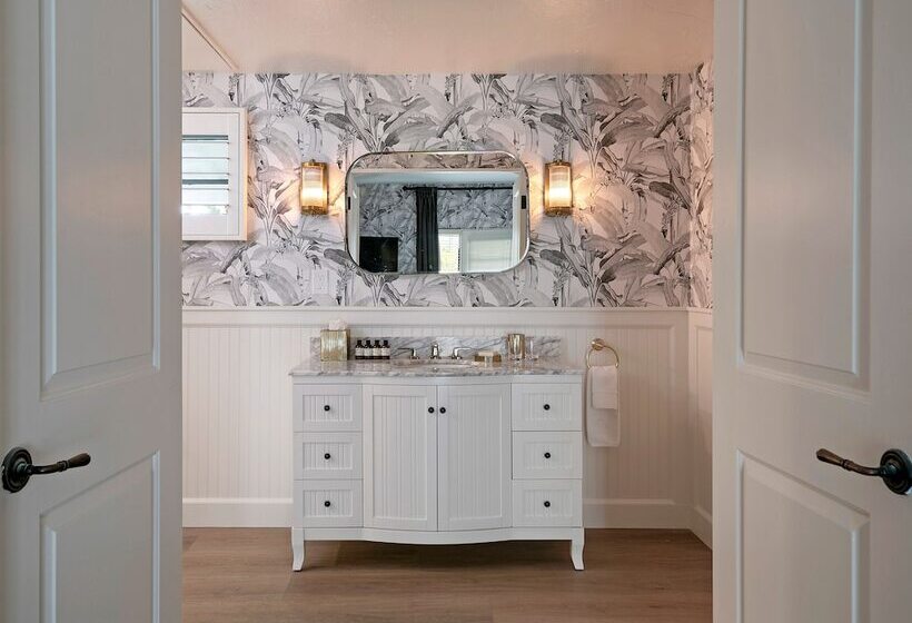 The Colony Palms Hotel And Bungalows   Adults Only