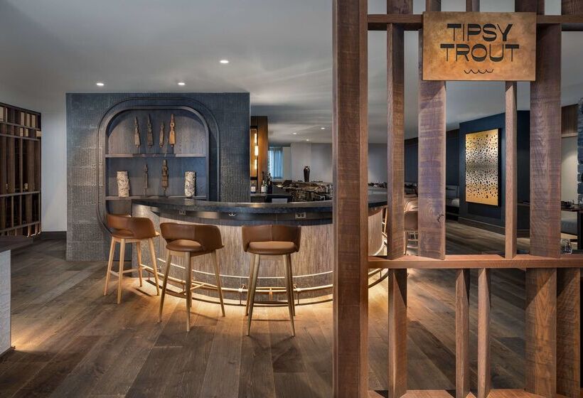 هتل The Lodge At Spruce Peak, A Destination By Hyatt Residence