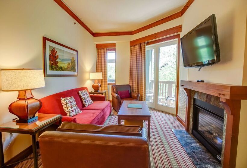 هتل The Lodge At Spruce Peak, A Destination By Hyatt Residence
