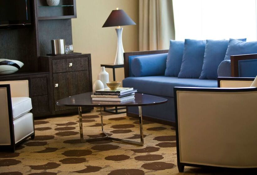 هتل The Royal Sonesta Chicago River North