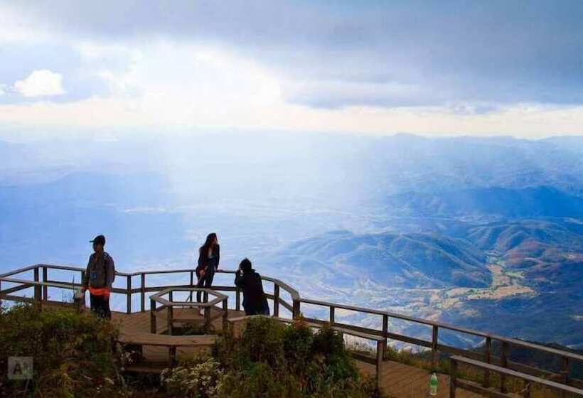 ホテル Touch Star Resort Doi Inthanon