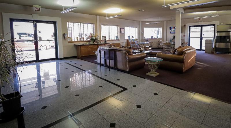 ホテル University Inn & Suites