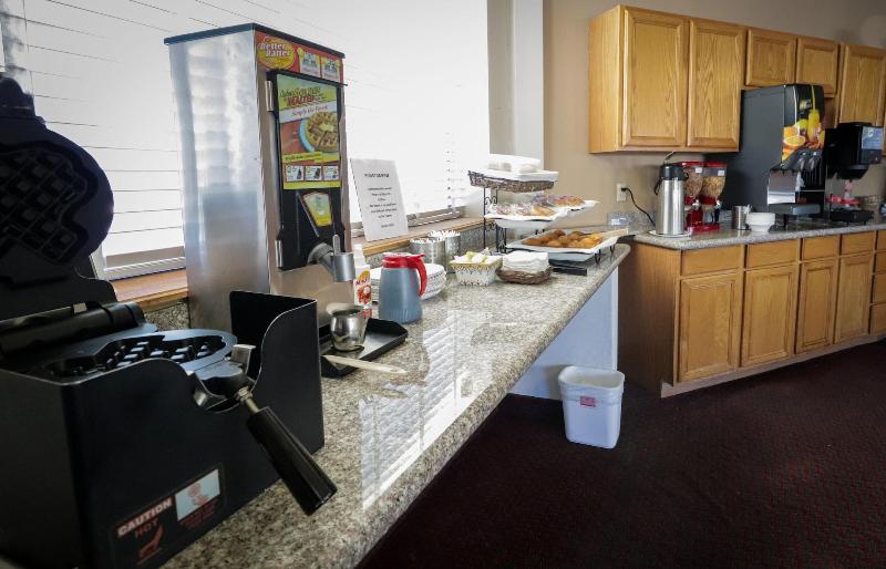 ホテル University Inn & Suites