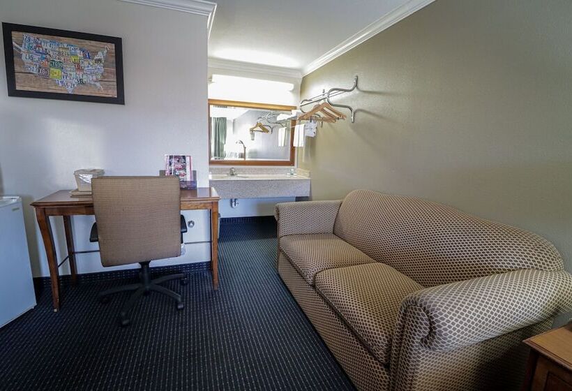 ホテル University Inn & Suites