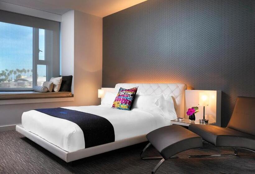 فندق W Hollywood