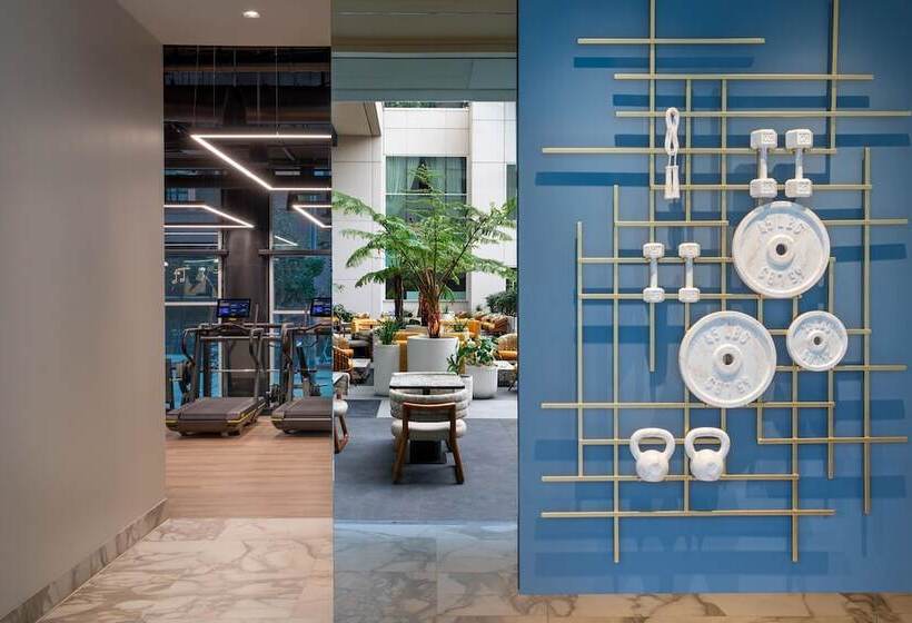 فندق W Hollywood