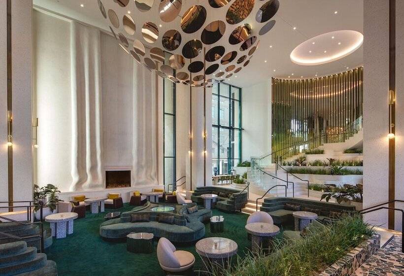 فندق W Hollywood