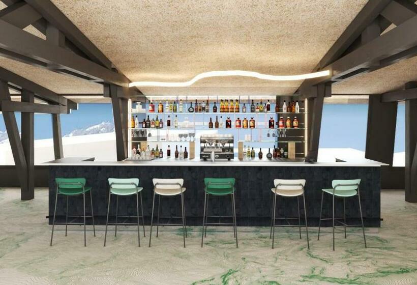 La Cachette, Friendly Hotel