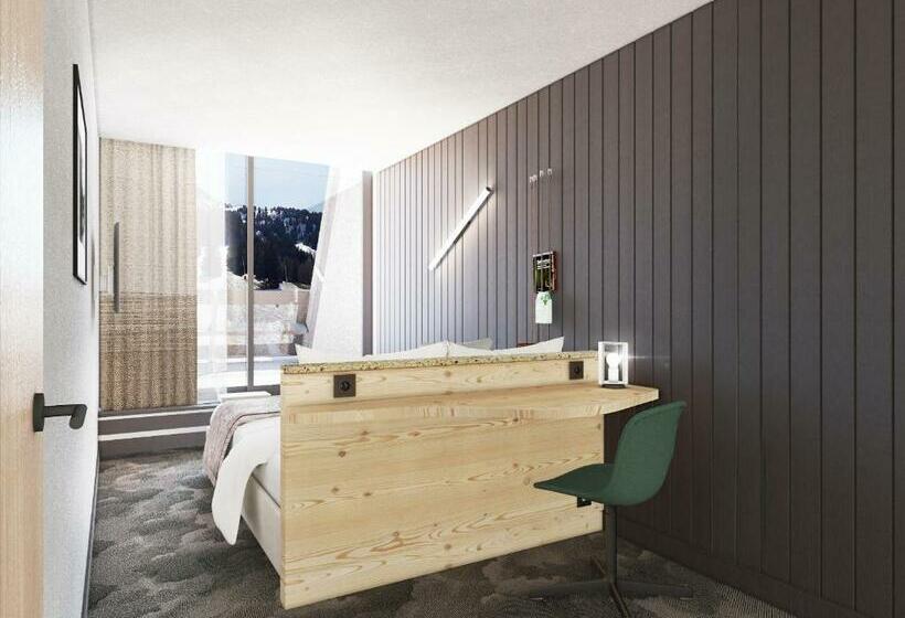 La Cachette, Friendly Hotel