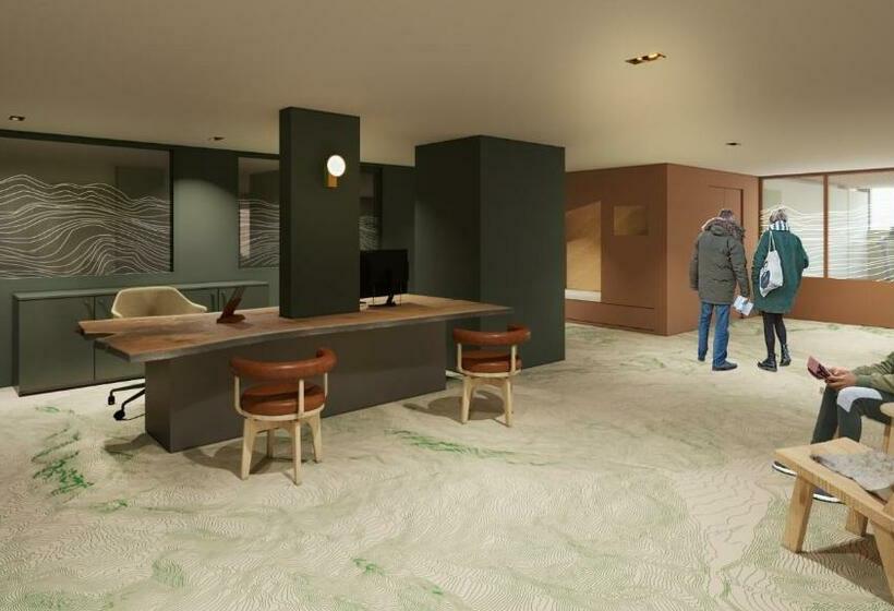 La Cachette, Friendly Hotel