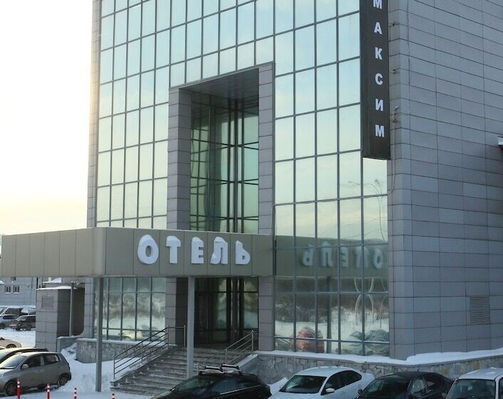 Maksim Hotel