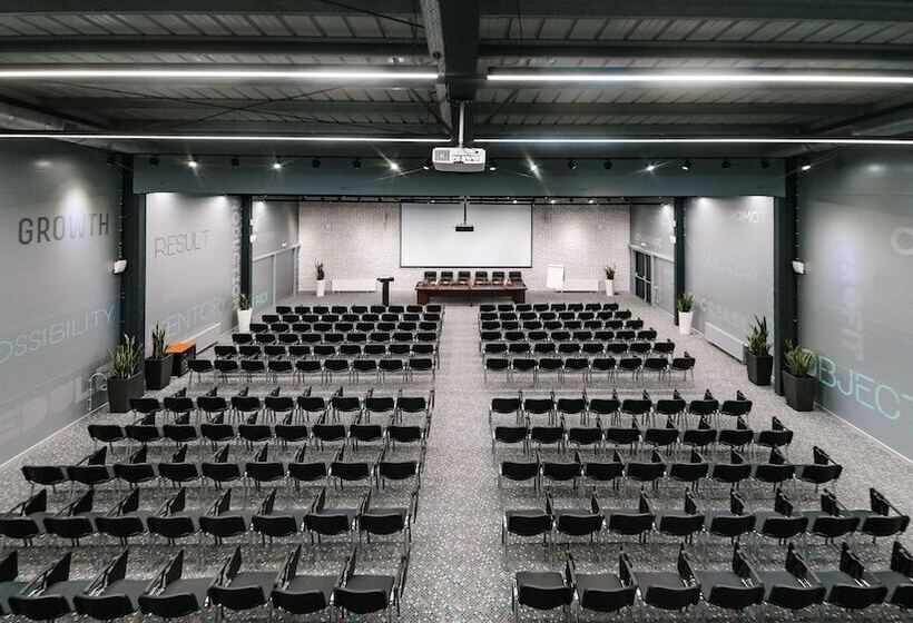 Marins Park Hotel Rostov