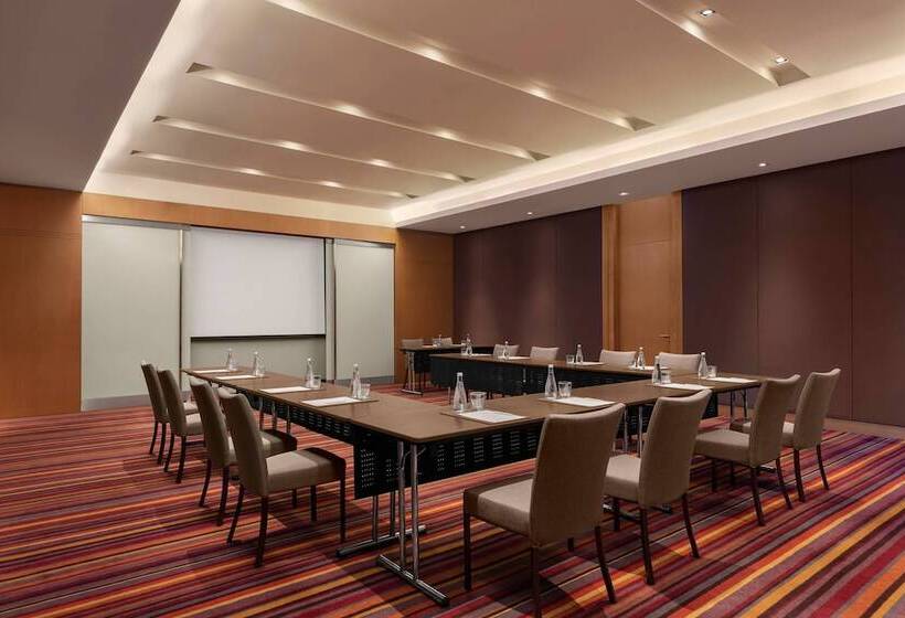 Marriott Executive Apartments Sukhumvit Park, Bangkok