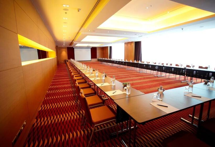 Marriott Executive Apartments Sukhumvit Park, Bangkok