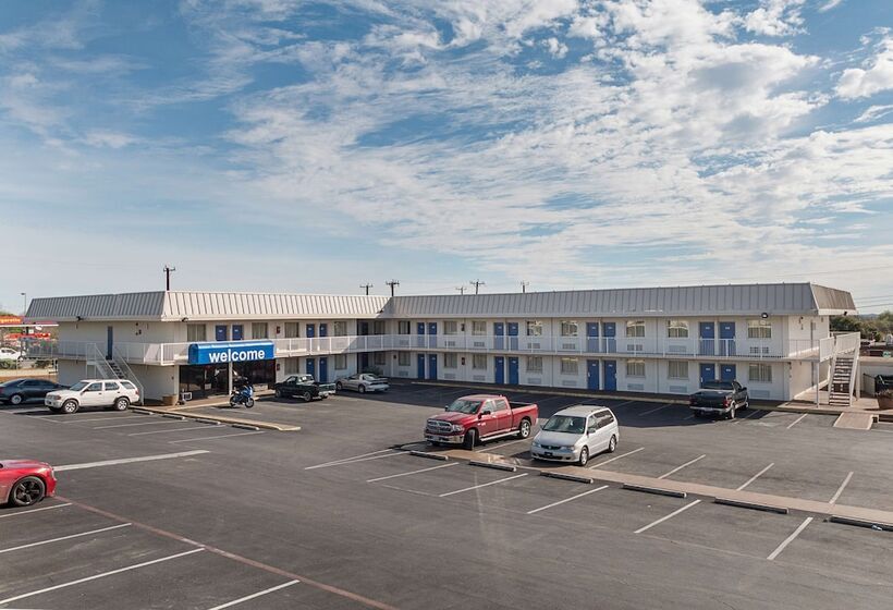 Motel 6 San Antonio Tx I10 West