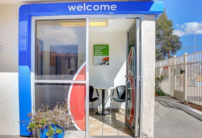 Motel 6 Santa Fe
