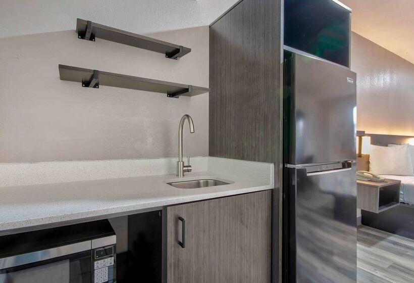 Motel 6 Texarkana, Tx