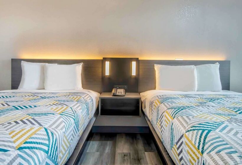 Motel 6 Texarkana, Tx