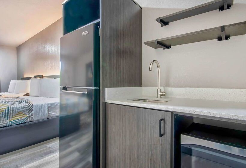 Motel 6 Texarkana, Tx