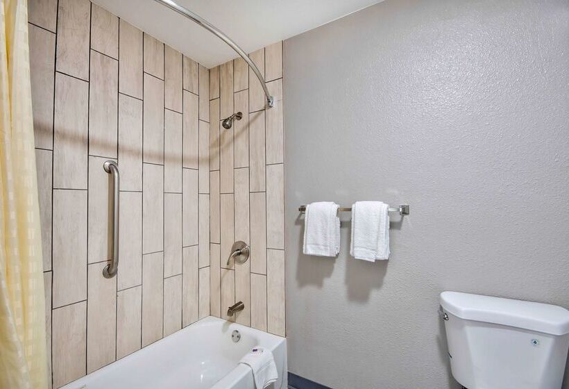 Motel 6 Texarkana, Tx