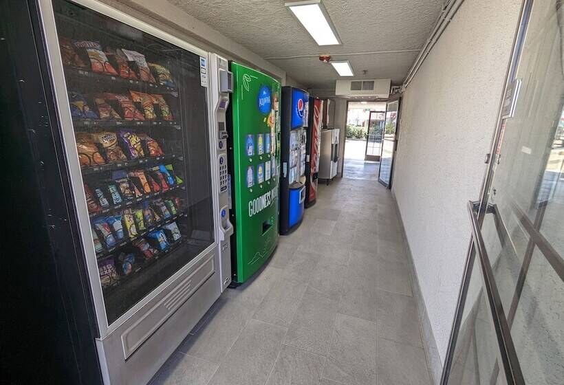 Motel 6kingman, Az  Route 66 East