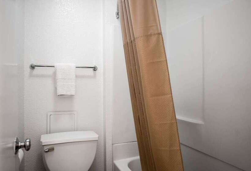 Motel 6 Kingman, Az  Route 66 West