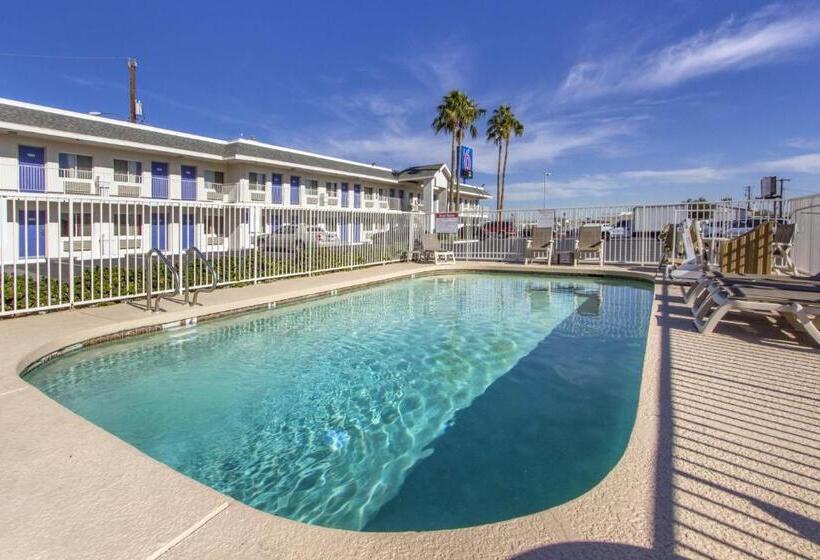 Motel 6 Phoenix, Az  Airport  24th Street