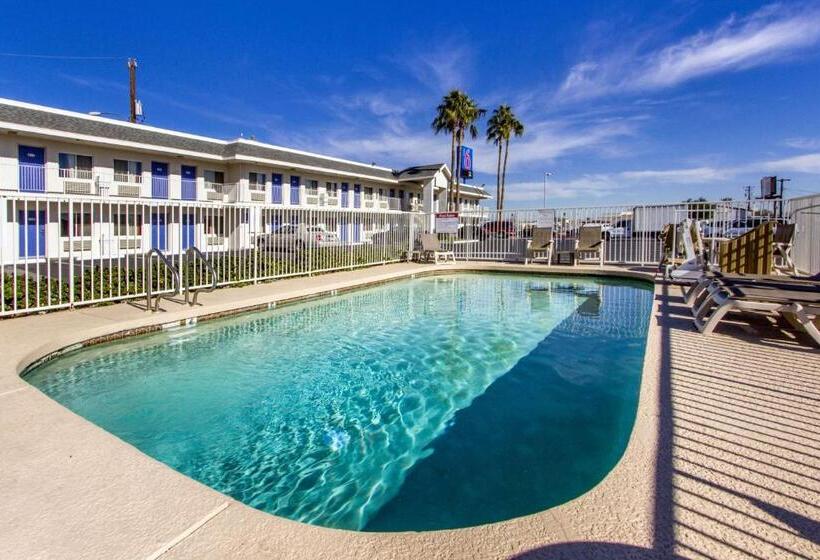 Motel 6 Phoenix, Az  Airport  24th Street