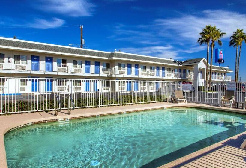 Motel 6 Phoenix, Az  Airport  24th Street