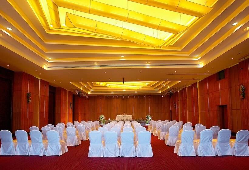 Nora Buri Resort & Spa   Sha Extra Plus