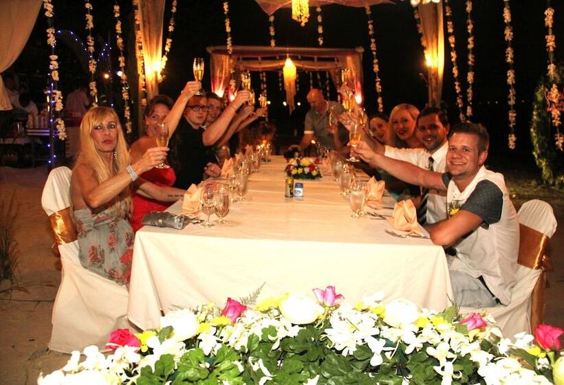 Cocohut Beach Resort & Spa