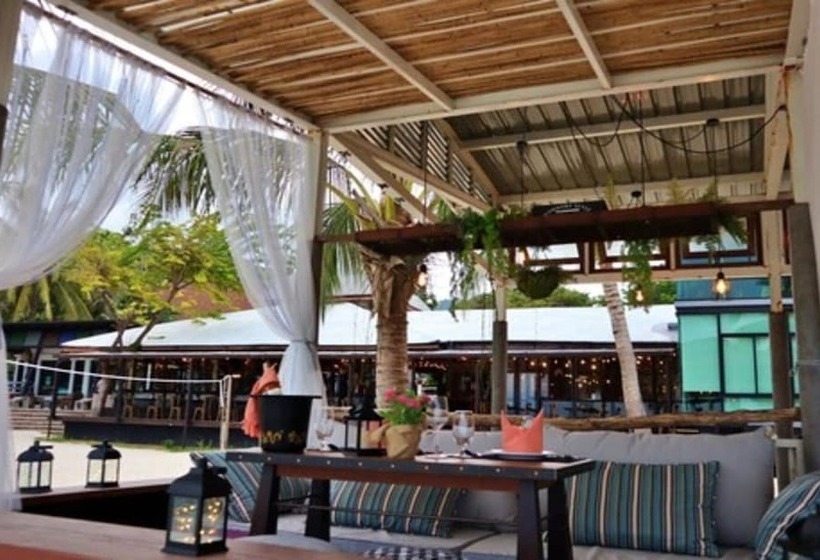 Cocohut Beach Resort & Spa