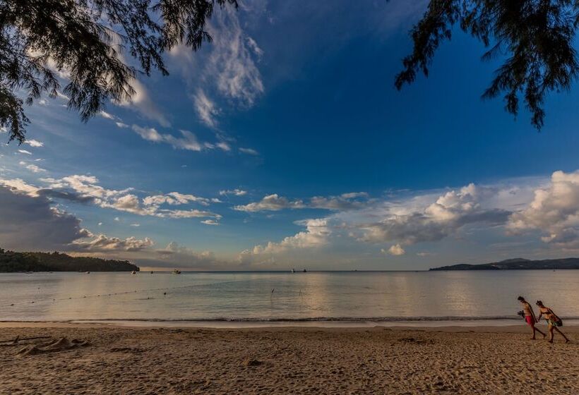 Курорт Sunwing Kamala Beach