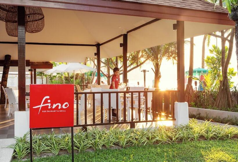 Курорт Sunwing Kamala Beach