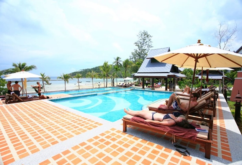 Salad Buri Resort  Sha Extra Plus