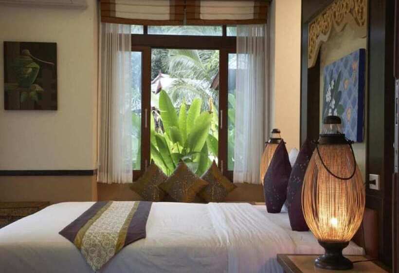 Salad Buri Resort  Sha Extra Plus