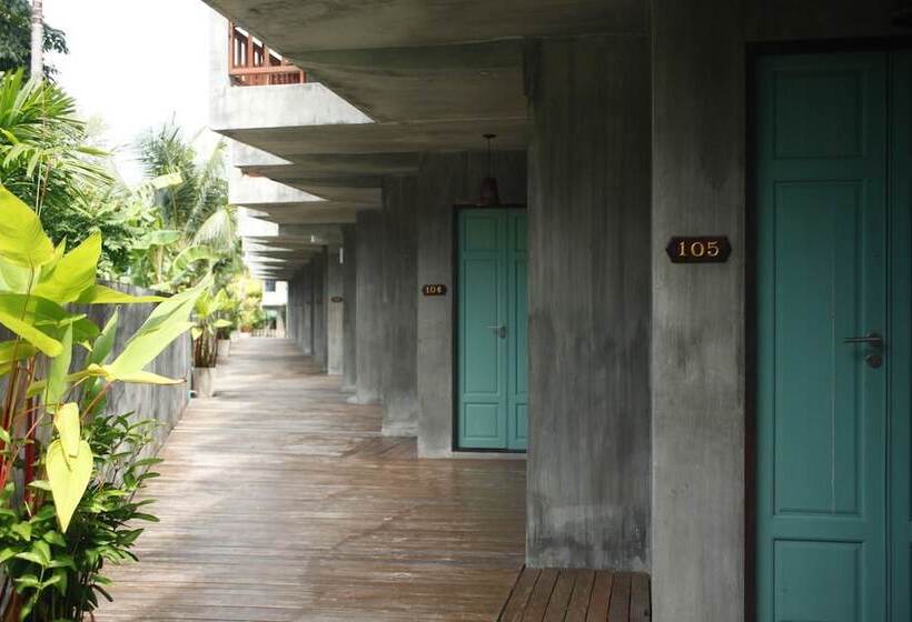 See Through Resort Haad Yao