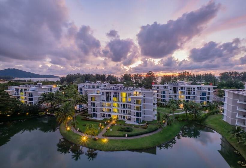 Splash Beach Resort, Maikhao Phuket   Sha Extra Plus