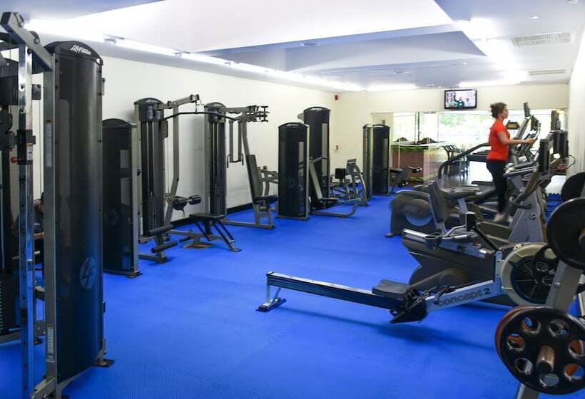 Splash Beach Resort, Maikhao Phuket   Sha Extra Plus